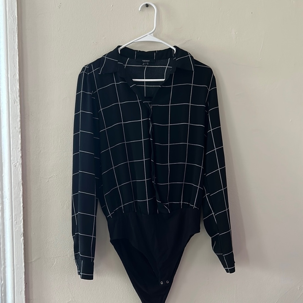 Forever 21 Women’s Top| Black Blouse